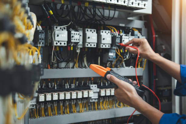 Best Local Electrician Companies  in Williamsburg, PA